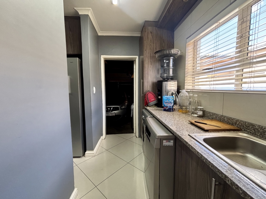 3 Bedroom Property for Sale in Brackenfell South Western Cape